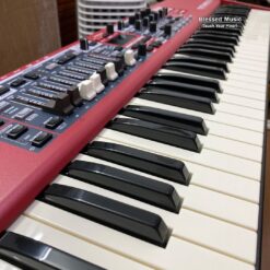 Đàn Nord Electro 6D 73 Keys: Đánh Giá, Hướng Dẫn Và Mua Tại Việt Nam 2025