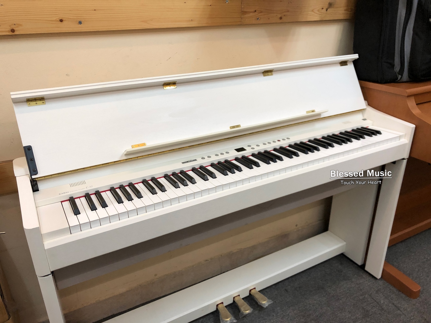 Đặc điểm nổi bật của đàn piano điện Kawai L32