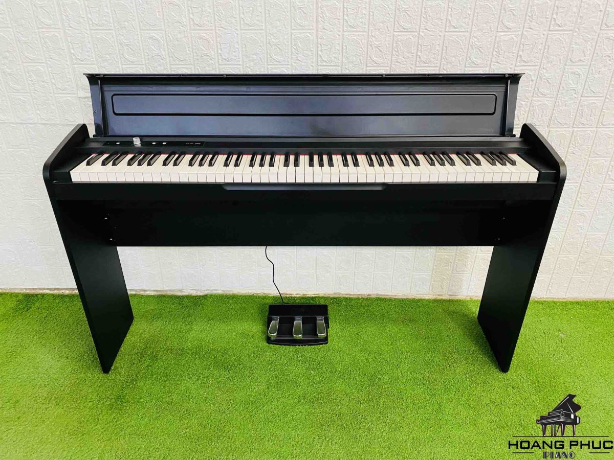 So sánh Đàn Piano Điện Korg LP 180 với các mẫu khác trên thị trường
