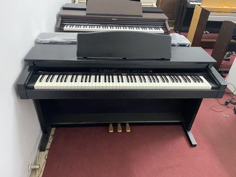 So sánh Đàn Piano Điện Roland HP 245 với các dòng sản phẩm khác