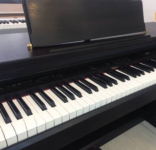 Tại Sao Chọn Đàn Piano Điện Roland HP 2800G?