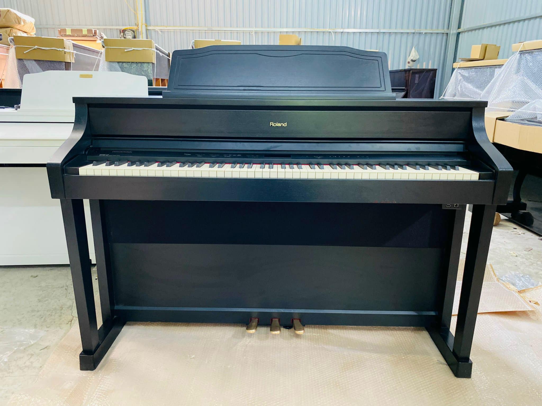 Đánh giá tổng quan về đàn piano điện Roland HP 508