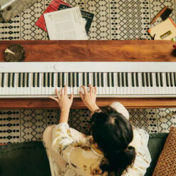 Đàn Piano Điện Roland HP 508: Đánh Giá Chi Tiết Về Chất Lượng Âm Thanh Và Tính Năng Nổi Bật Năm 2025
