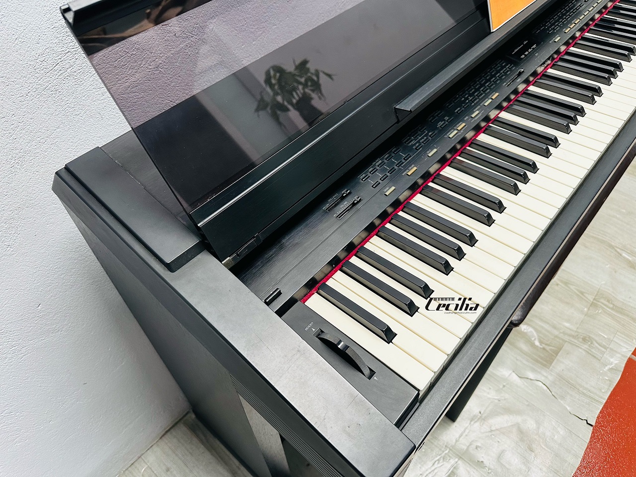 Đặc điểm nổi bật của đàn Piano điện Roland KR 3000