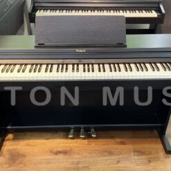 Đàn Piano Điện Roland RP 301: Đánh Giá Chi Tiết Và Hướng Dẫn Sử Dụng 2025