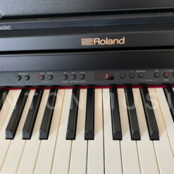 Đàn Piano Điện Roland RP 501R W: Đánh Giá, Tính Năng Và Hướng Dẫn Sử Dụng Năm 2025