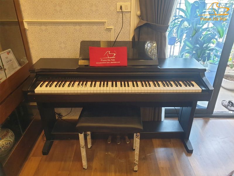 So sánh Yamaha CLP 124 với các mẫu đàn piano điện khác