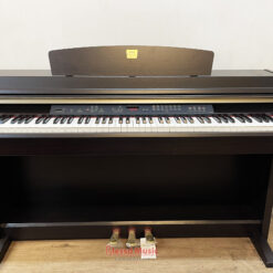 Đàn Piano Điện Yamaha CLP 230: Đánh Giá, Giá Cả Và Tính Năng Nổi Bật Năm 2025