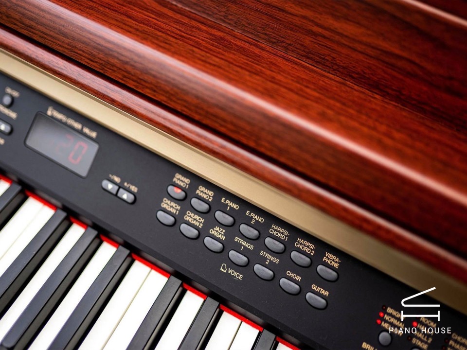 So sánh Yamaha CLP 230 M với các mẫu đàn piano điện khác