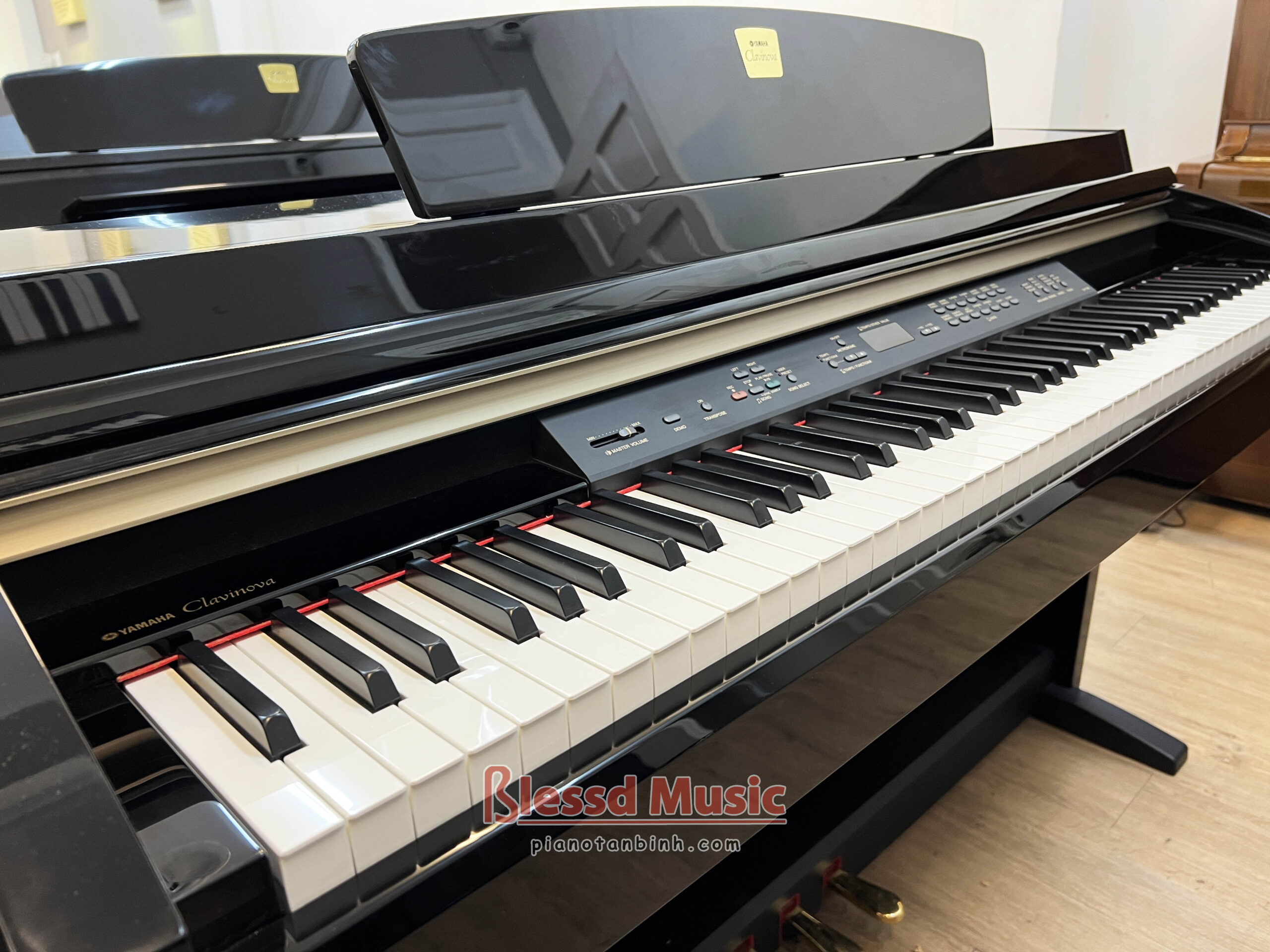 Đàn Piano Điện Yamaha CLP 230 PE Giới thiệu tổng quan