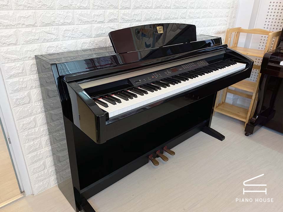 Đặc điểm nổi bật của đàn Piano điện Yamaha CLP 240 PE