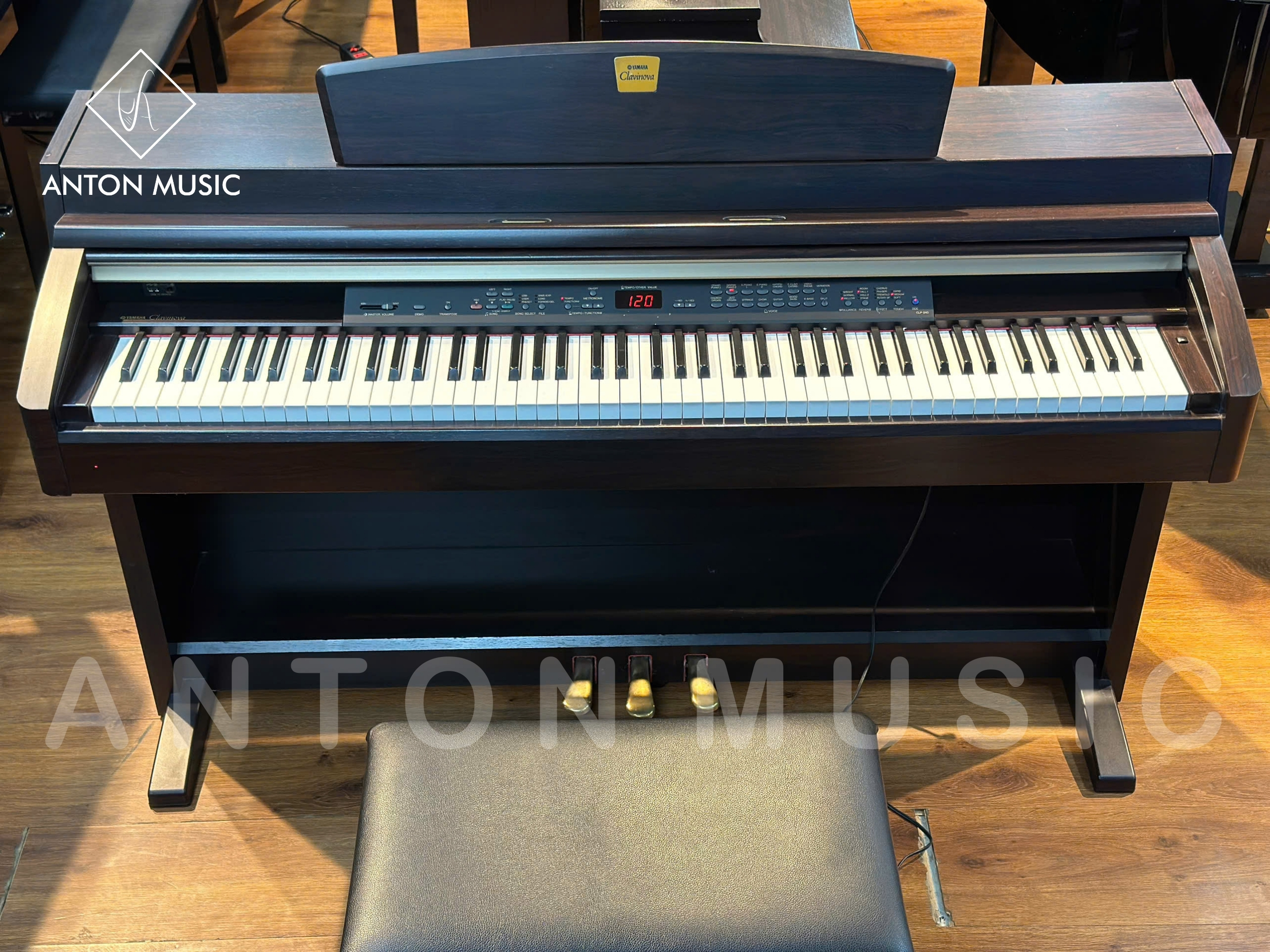So sánh Yamaha CLP 240 PE với các mẫu đàn khác trong cùng phân khúc