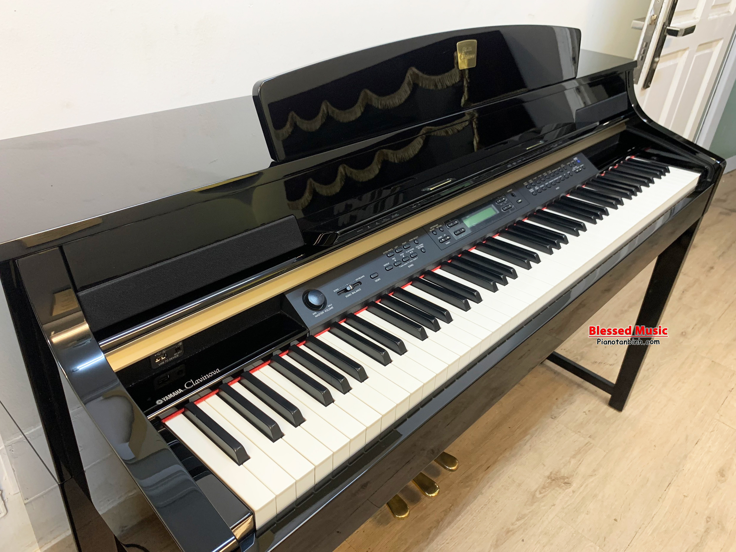 Tính năng nổi bật của Yamaha CLP 380 PE