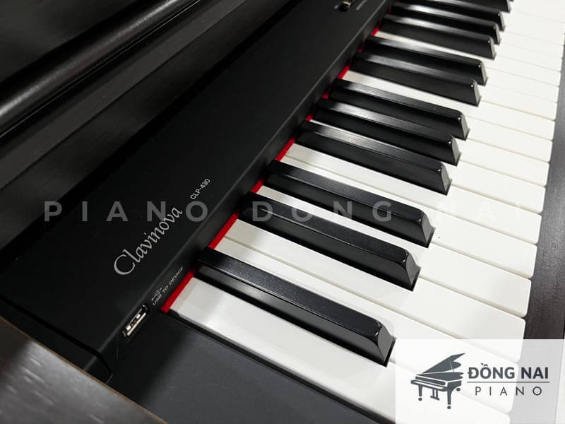 So sánh Yamaha CLP 430 PE với các mẫu đàn piano điện khác