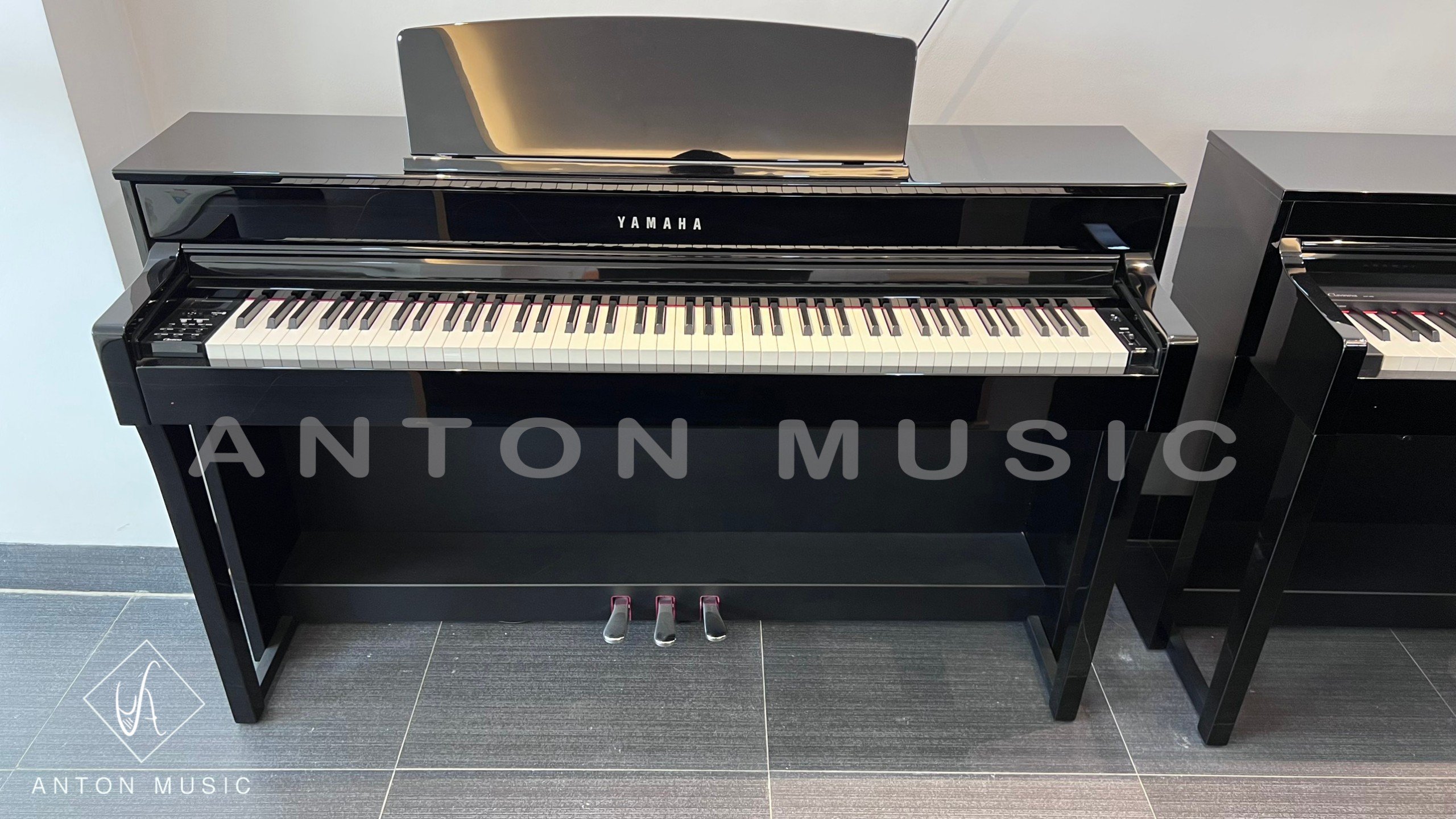 Đặc điểm nổi bật của đàn Piano Điện Yamaha CLP 535 PE