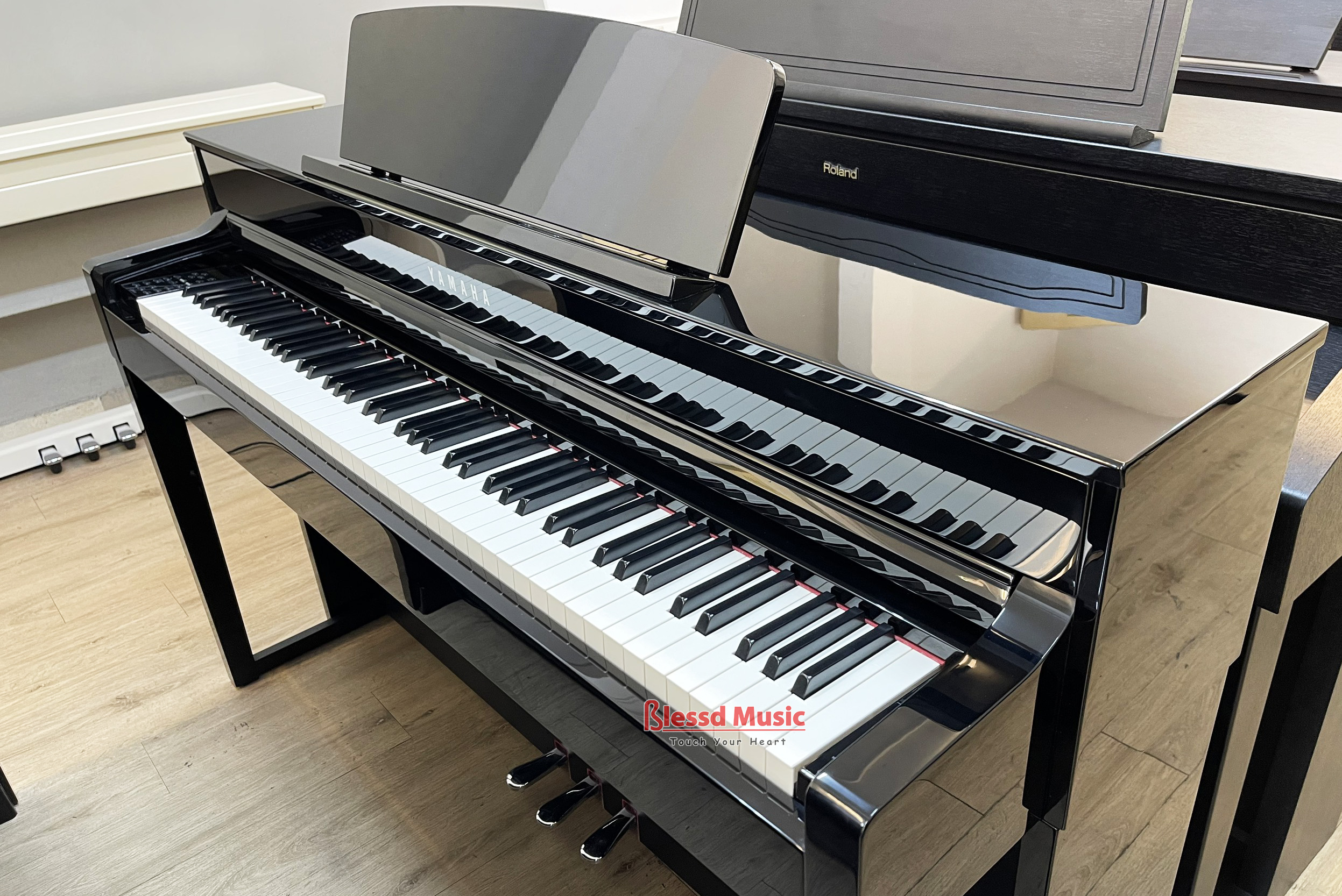 Giới thiệu về Đàn Piano Điện Yamaha CLP 545 PE