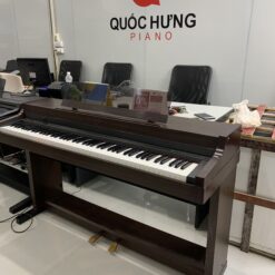 Đàn Piano Điện Yamaha CLP 55: Đánh Giá, Giá Rẻ Và Hướng Dẫn Sử Dụng 2025