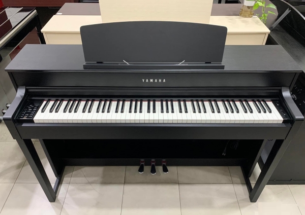 Đánh giá tổng quan về đàn piano điện Yamaha CLP 575