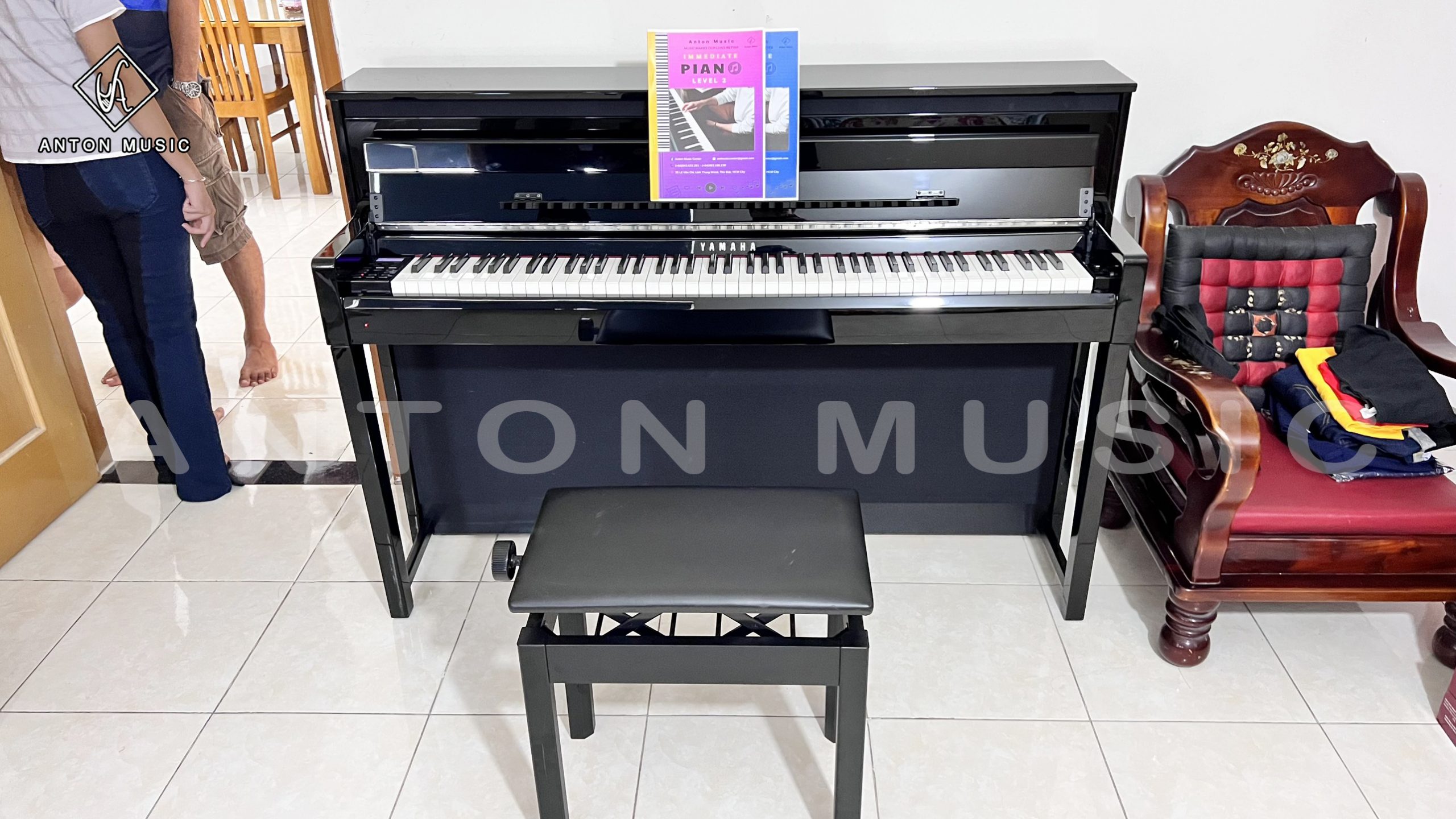 So sánh Yamaha CLP 585 với các mẫu đàn piano điện khác