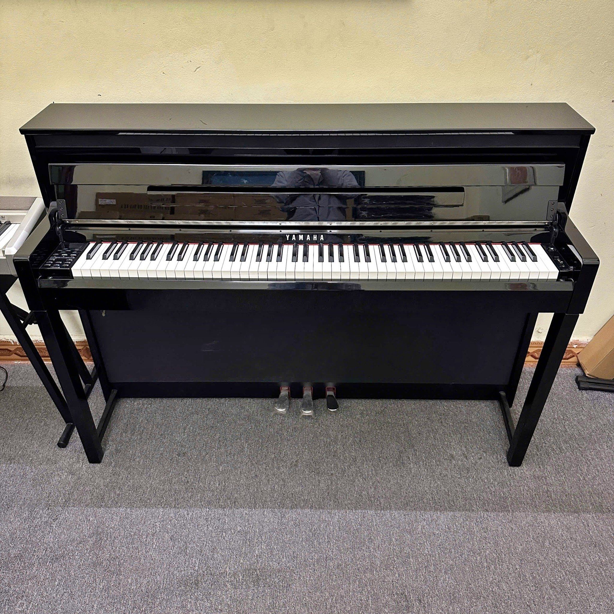 Hướng dẫn sử dụng đàn Piano Điện Yamaha CLP 585 PE hiệu quả