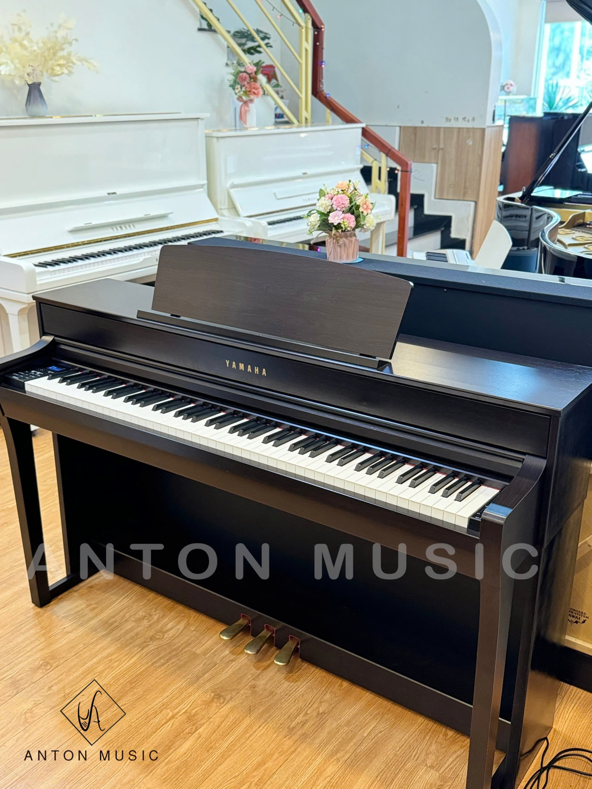 Tính năng nổi bật của Yamaha CLP 745