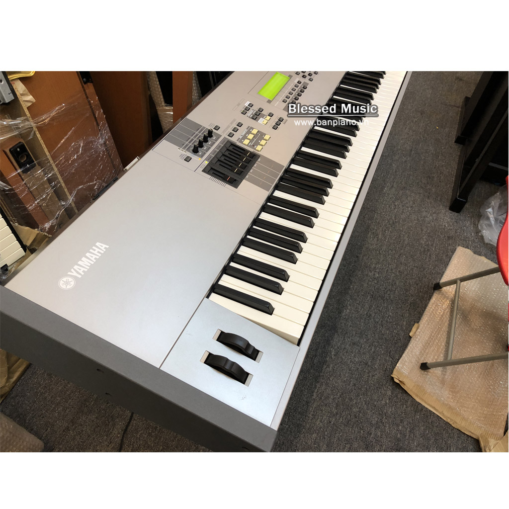 Tính năng kỹ thuật của Đàn Piano Điện Yamaha Motif 8