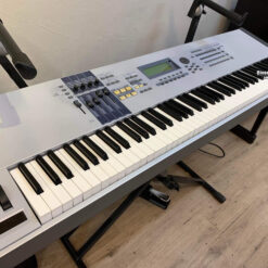 Đàn Piano Điện Yamaha Motif 8: Đánh Giá, Hướng Dẫn Sử Dụng Và Mua Sắm 2025