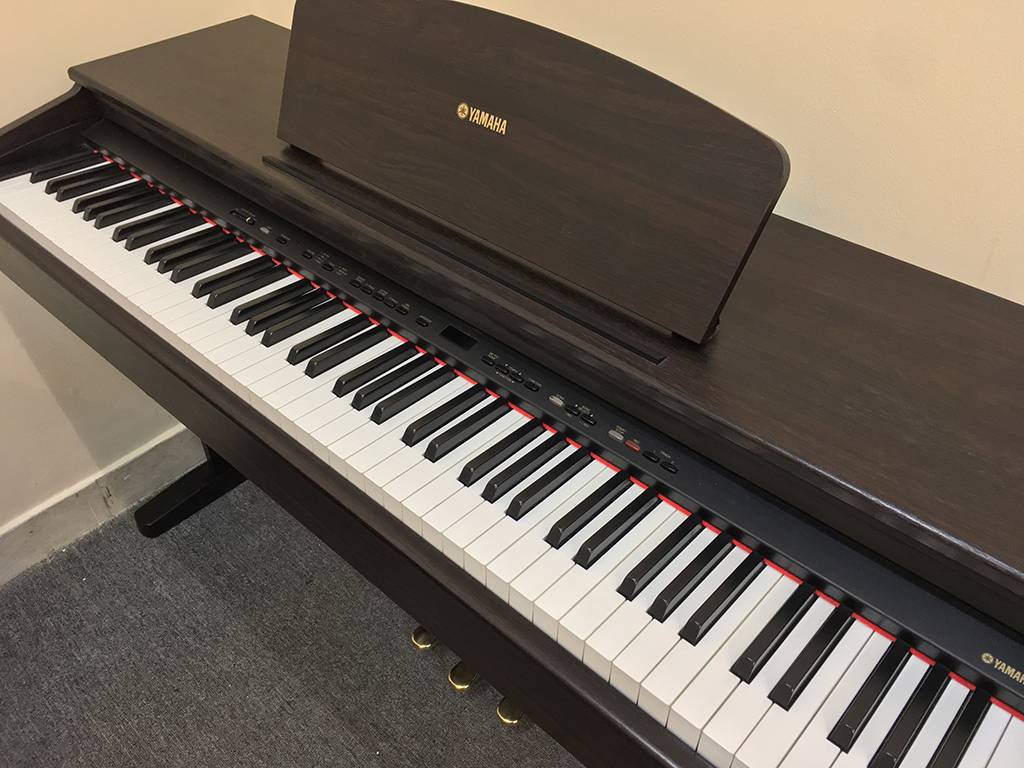 Đàn Piano Điện Yamaha YDP 121: Giới thiệu và Đặc điểm nổi bật