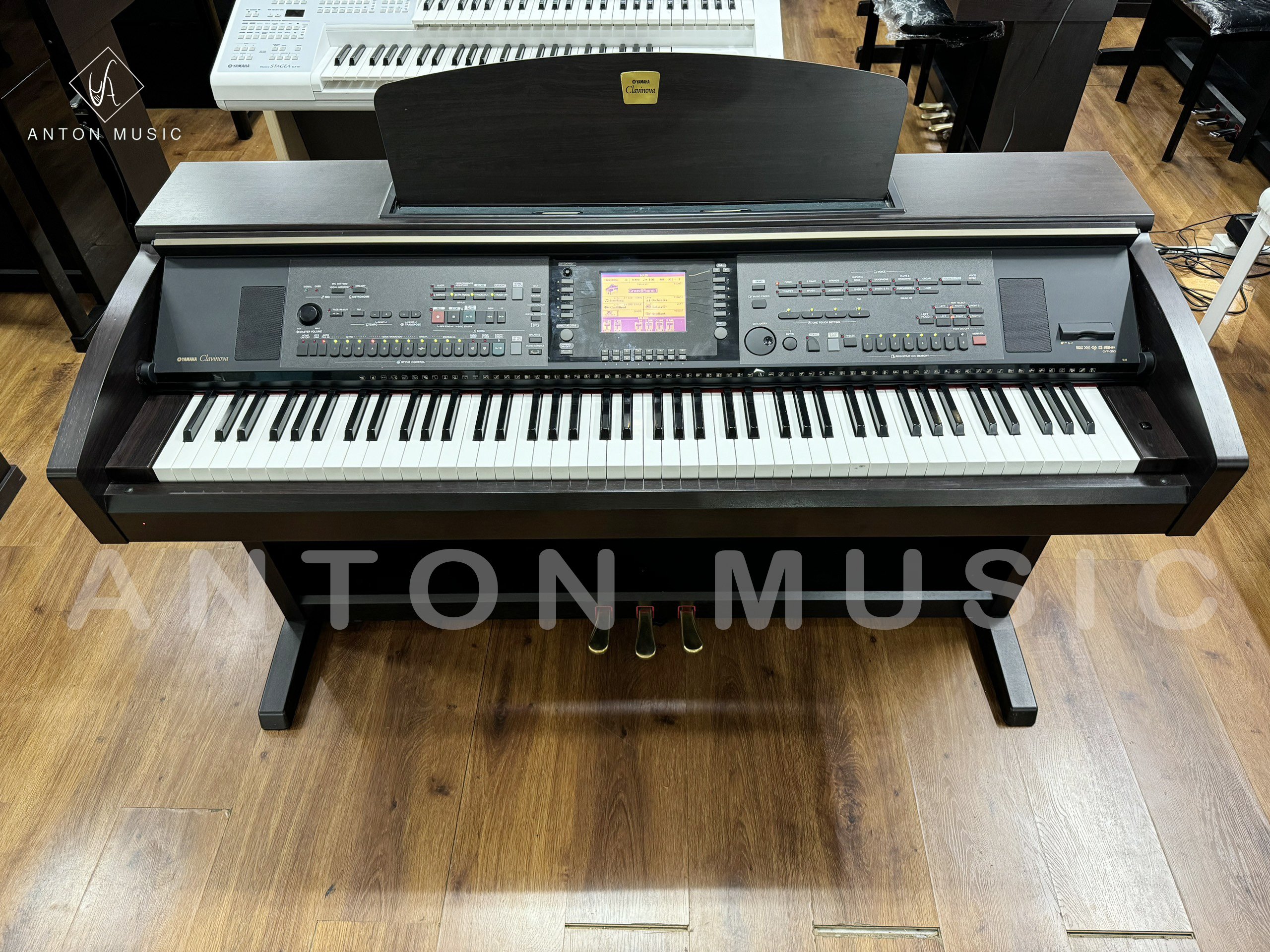 So sánh với các mẫu piano điện khác