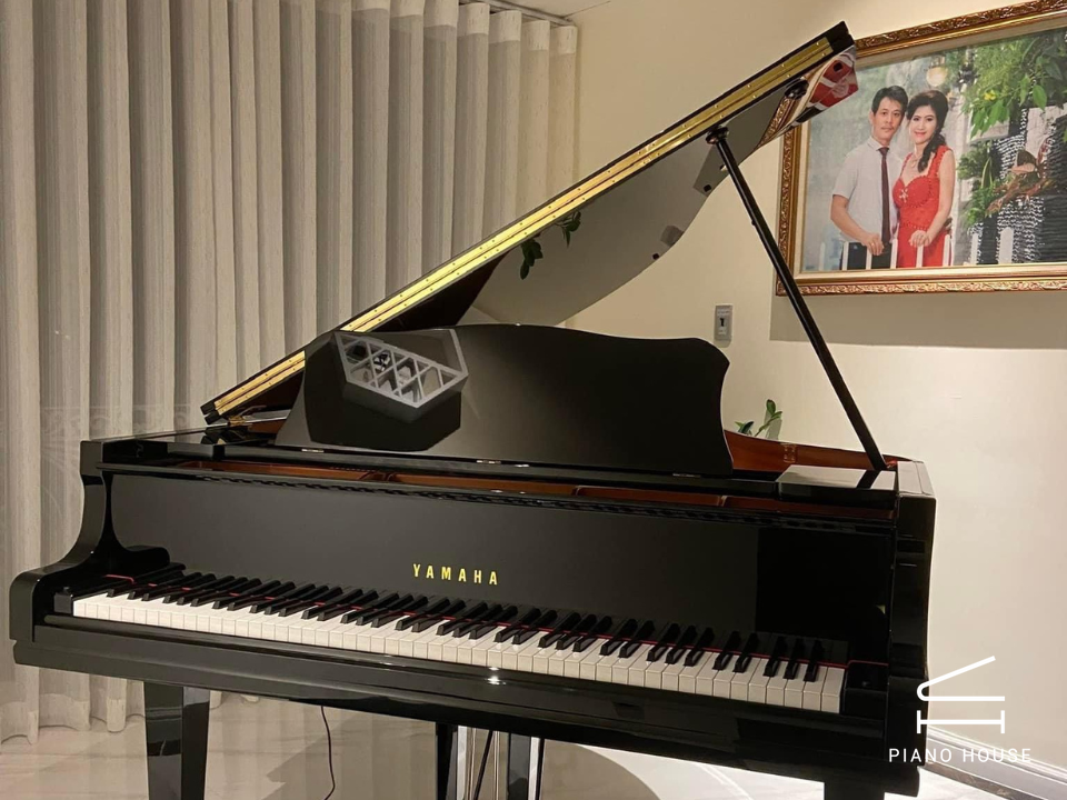 Đặc điểm nổi bật của đàn piano Yamaha Grand GC1 PE