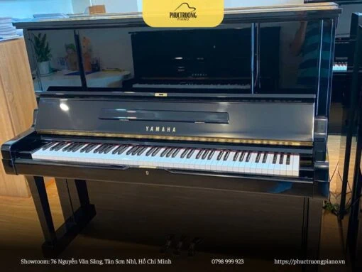 Đàn Piano cơ Yamaha UX3