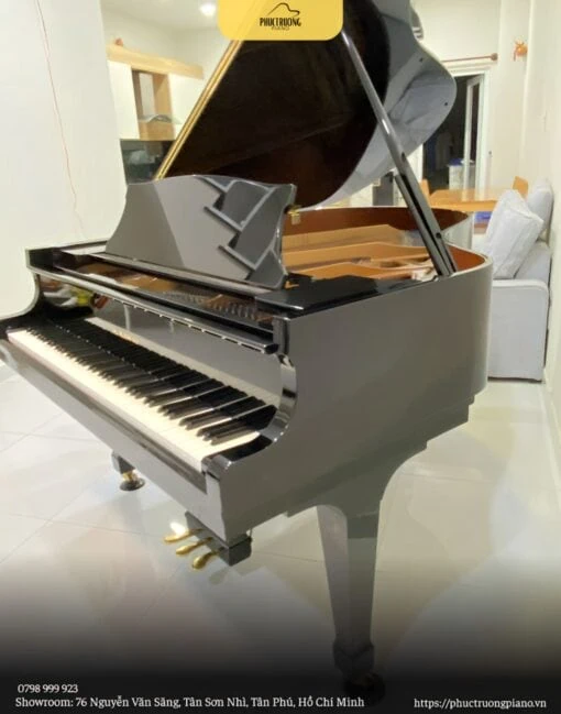 Piano Kawai KG2E
